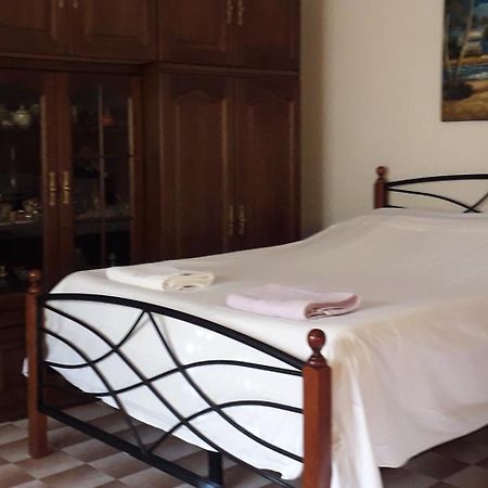 Apartments Bilic Βις Εξωτερικό φωτογραφία