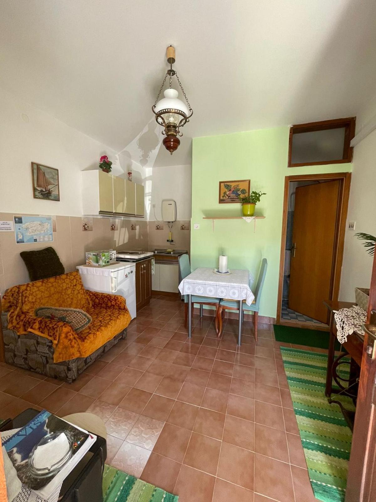 Apartments Bilic Βις Εξωτερικό φωτογραφία