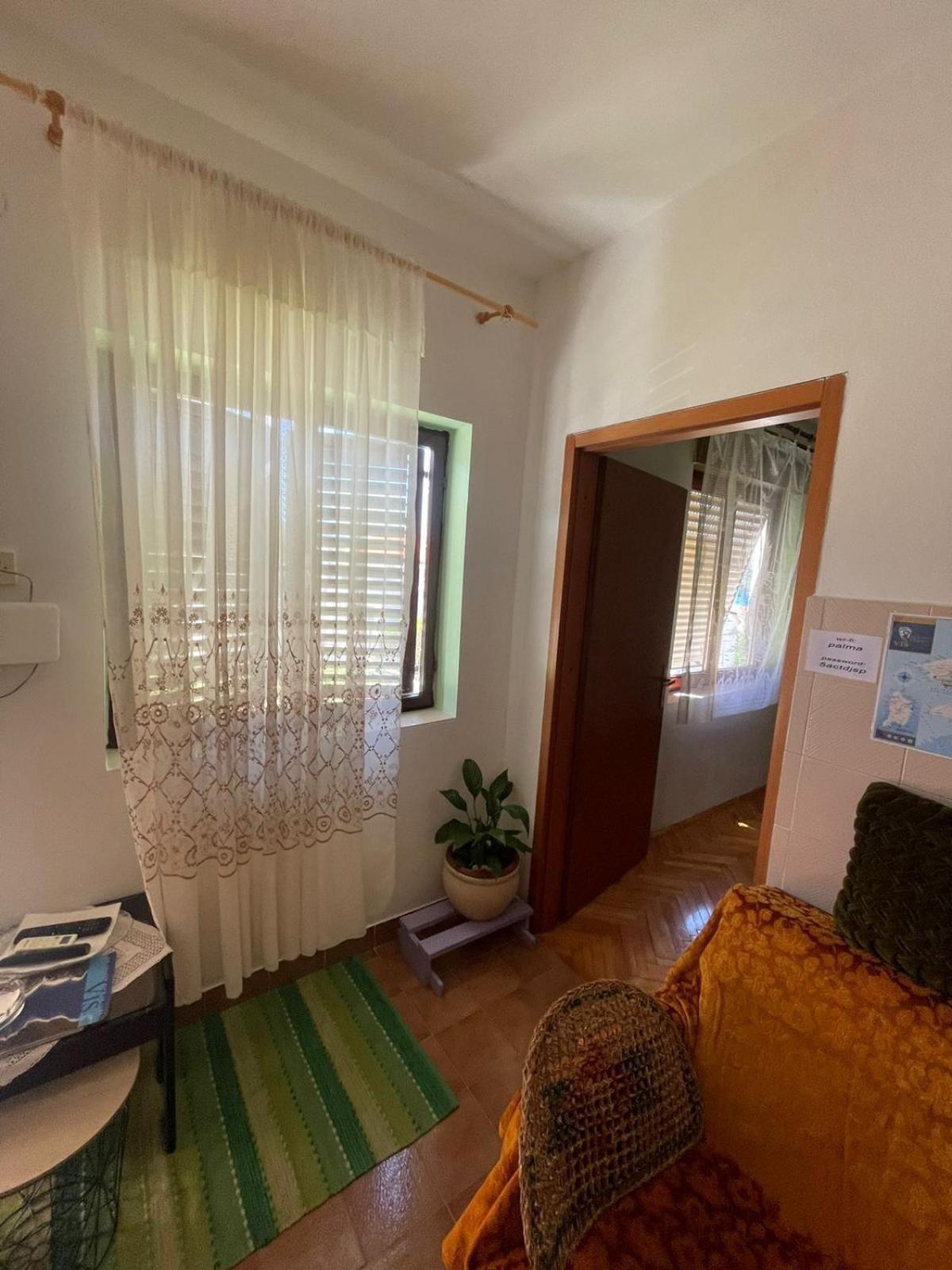 Apartments Bilic Βις Εξωτερικό φωτογραφία